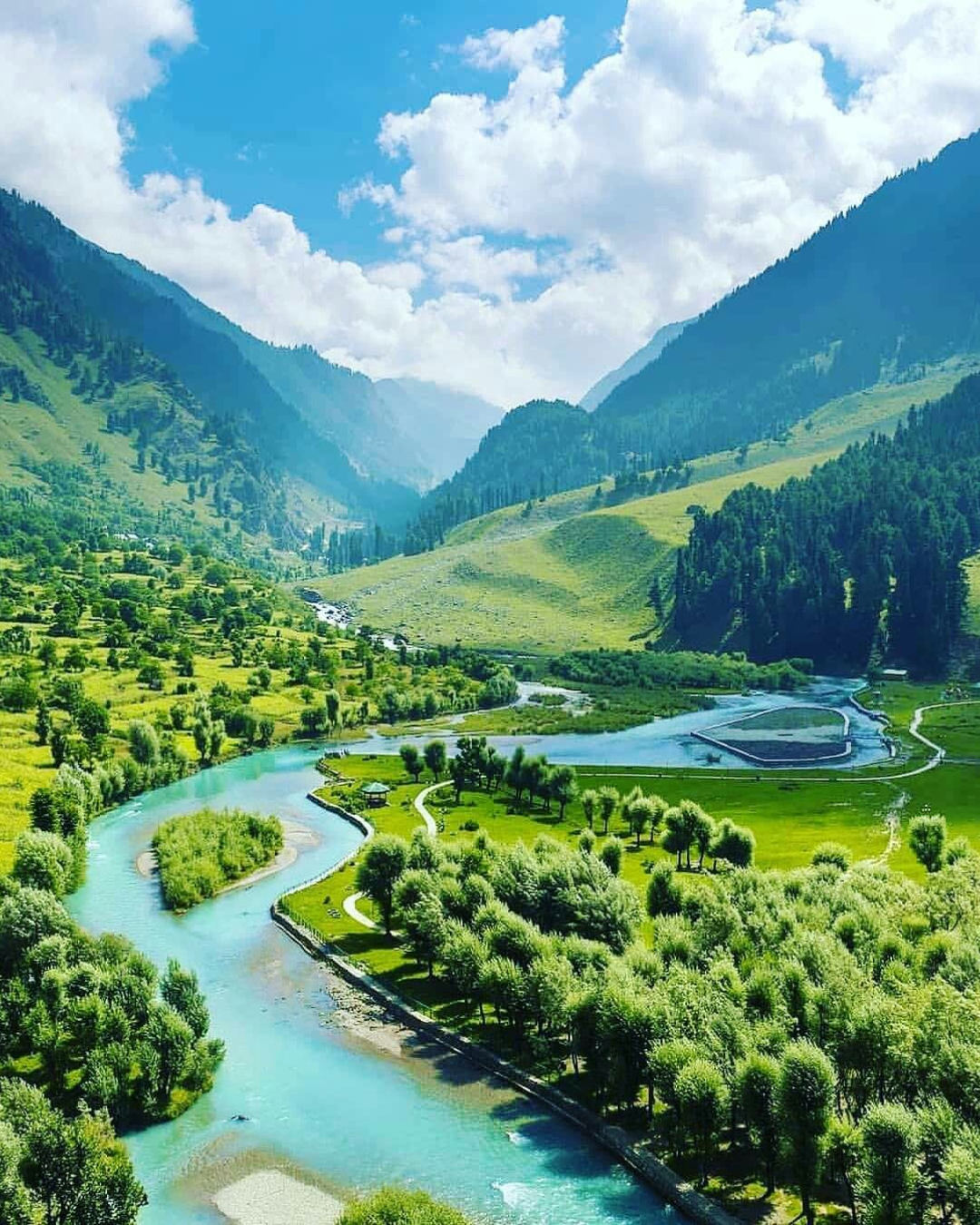 Betab Valley